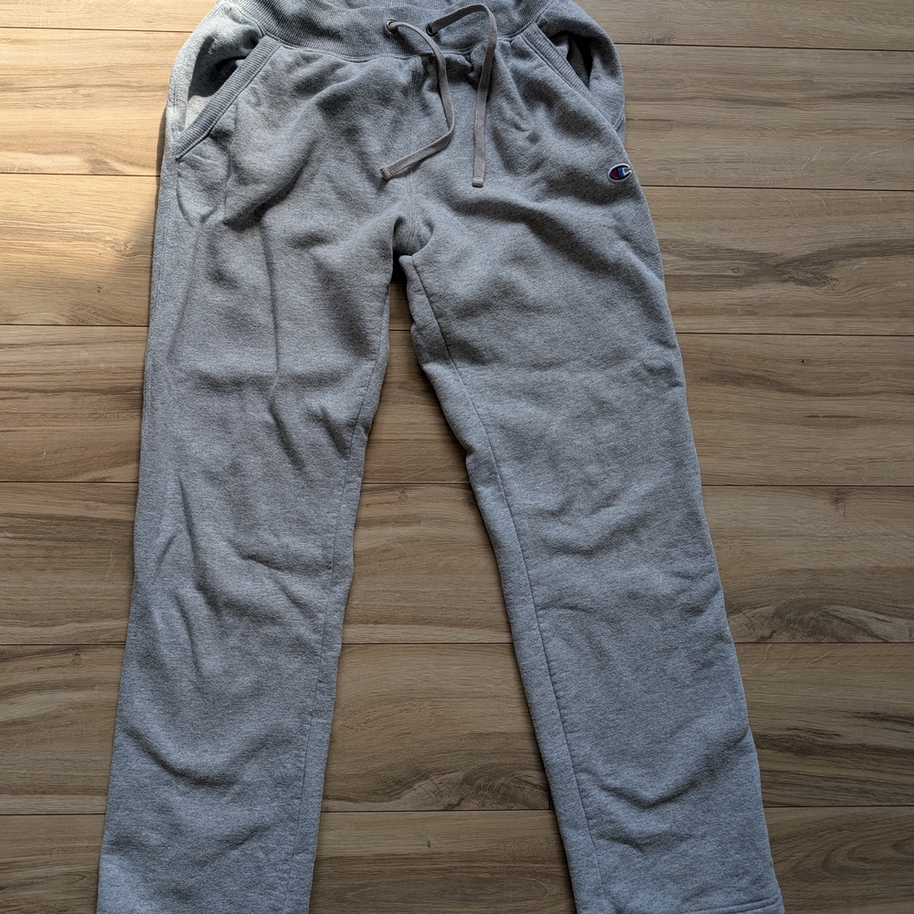 Champion Women's M Gray Sweatpants